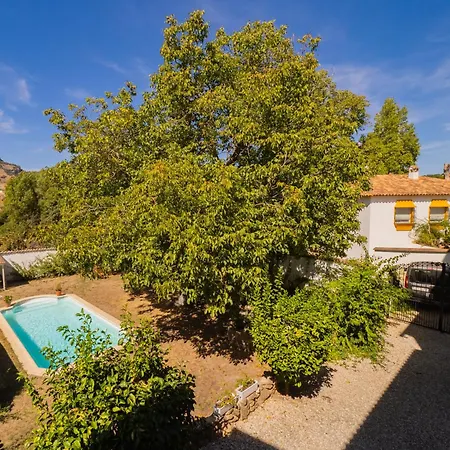 Gasthof Cubo's La Cimada 1 Bed&breakfast